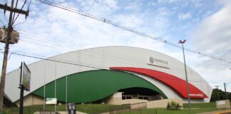 Jogo festivo nesta quinta-feira marca retorno do basquete ao Ginásio Ney Braga