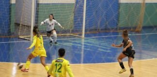 Municipal de Futsal feminino terá entrada solidária com arrecadação de leite nas finais